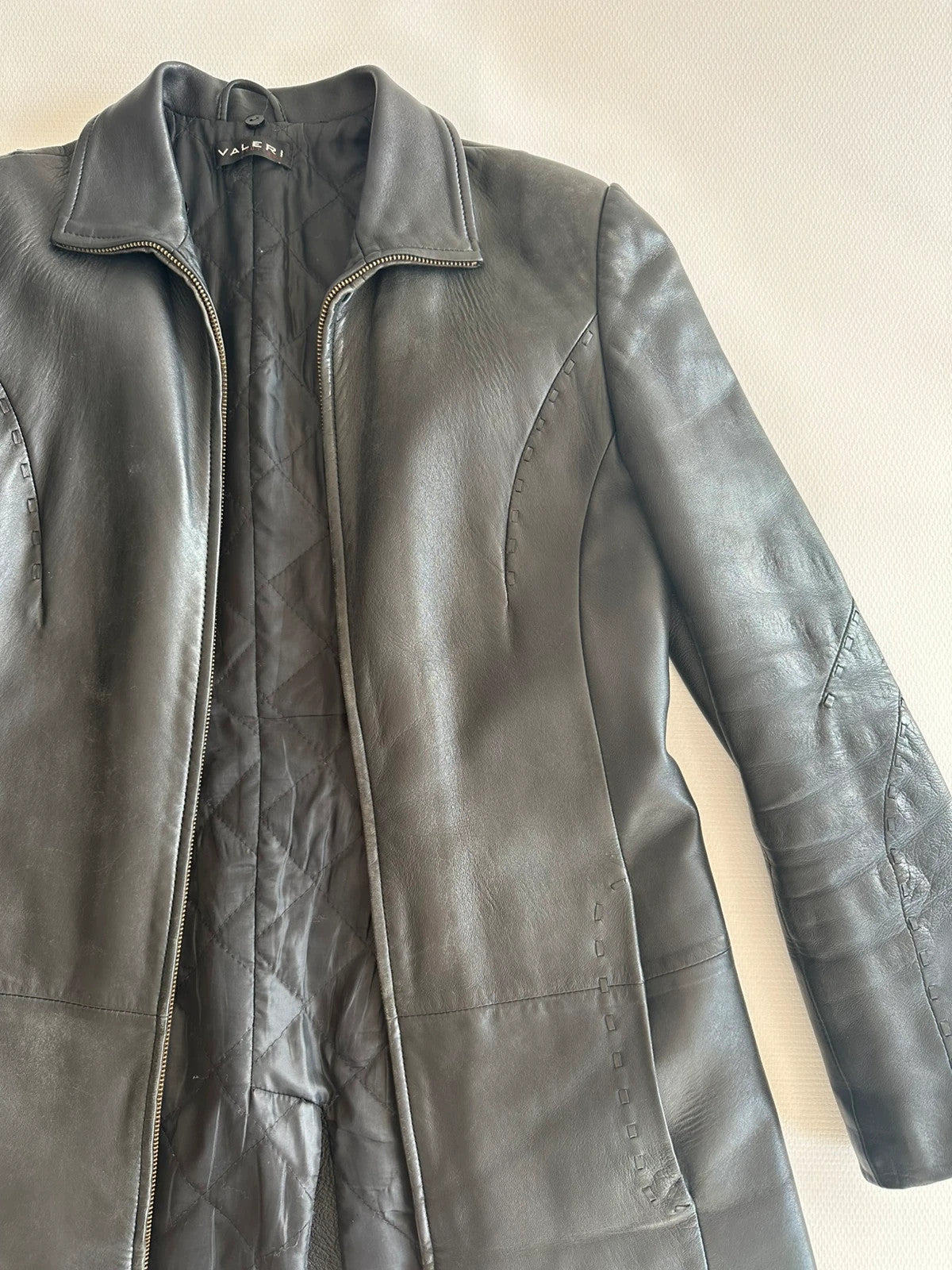 Valeri Boutique Vintažinis Odinis Paltas, S Spley