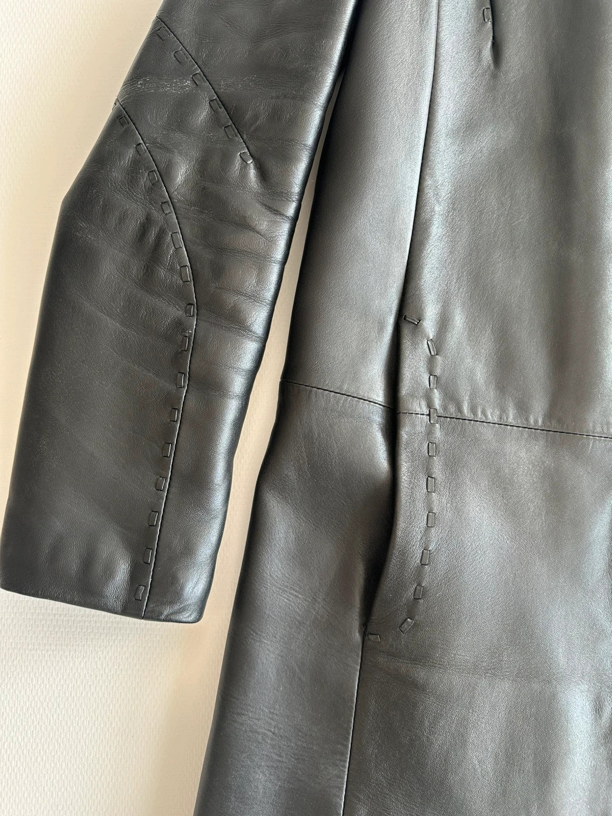 Valeri Boutique Vintažinis Odinis Paltas, S Spley
