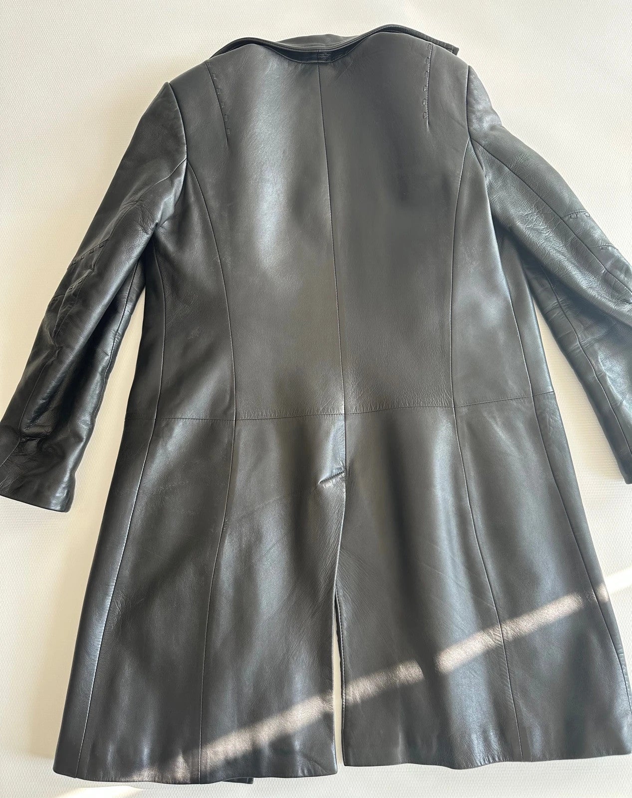 Valeri Boutique Vintažinis Odinis Paltas, S Spley