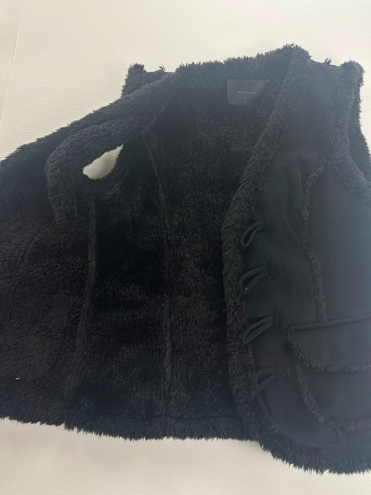Vero Moda Šilta Juoda Moteriška Liemenė, S Spley