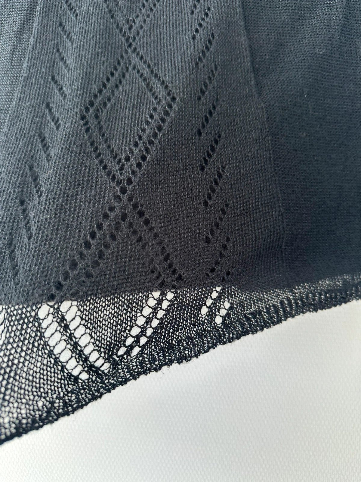 Flash Juoda Nerta Megzta Suknelė, M - Spley