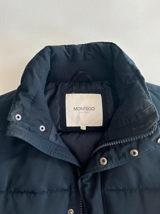 Montego Moteriška Striukė, M Spley