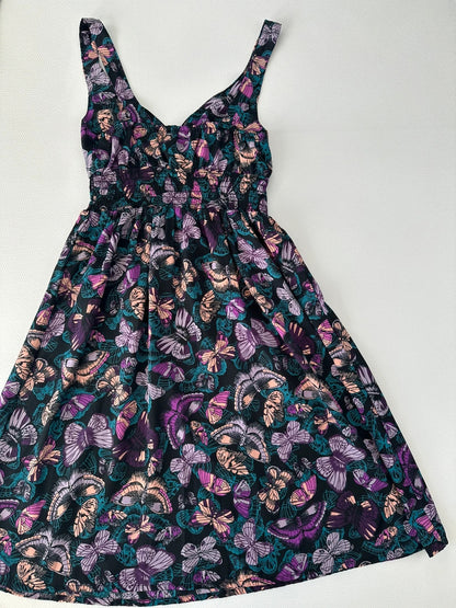 H&M Suknelė Su Gėlėmis, S Spley