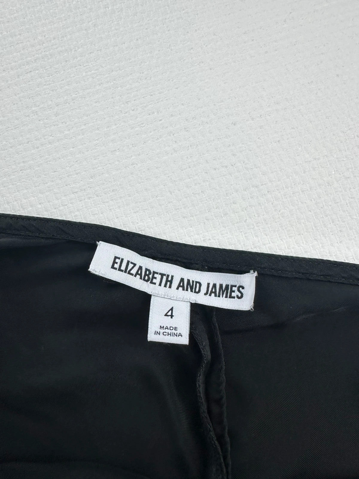Elizabeth and James Elegantiška Moteriška Palaidinė, S Spley