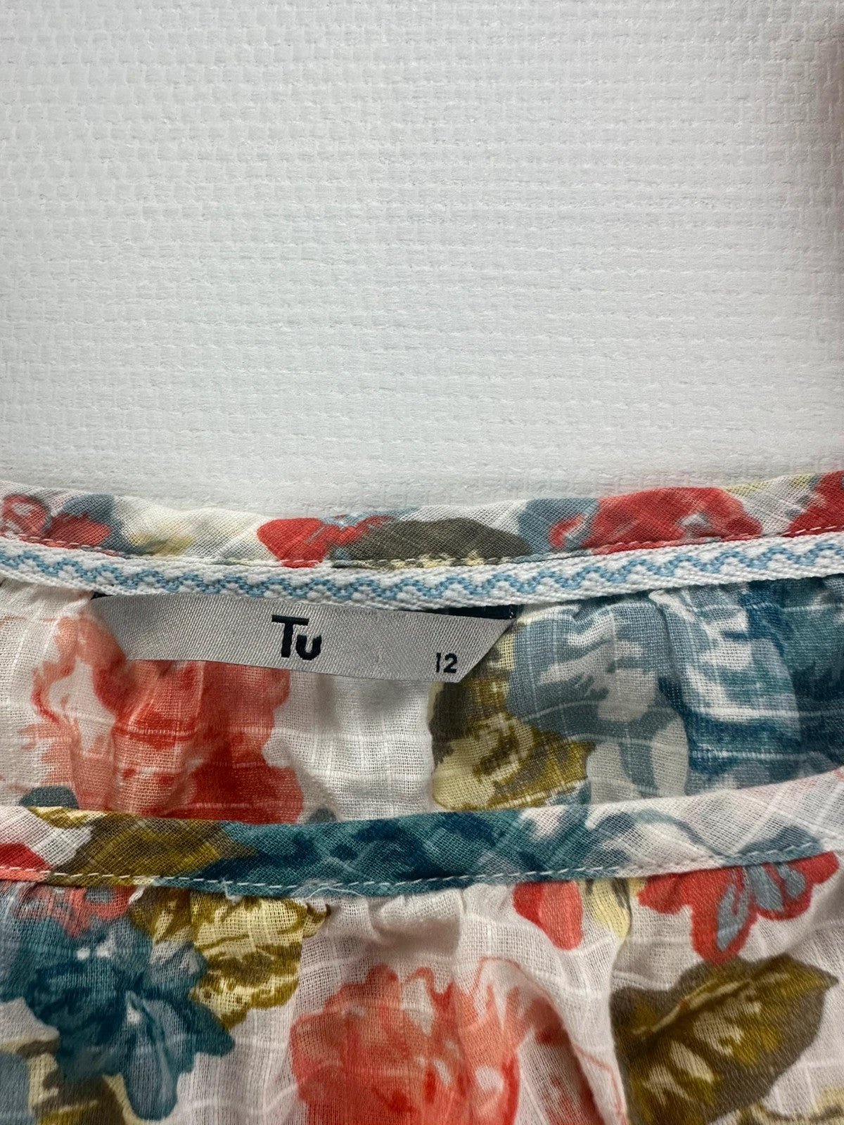 Tu Lengva Palaidinė Su Gėlėmis, L - Spley